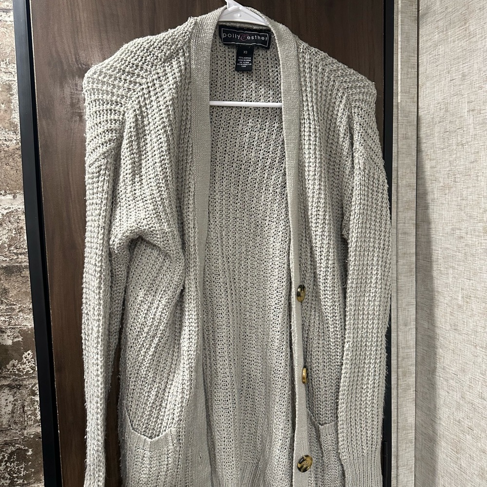 Polly & Esther Gray women’s Sweater